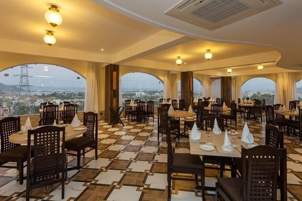 Mewargarh Udaipur By Red Lion S Hotel Exterior photo